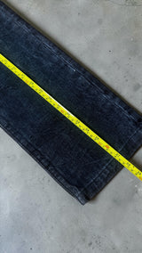 Armani Jeans (AJ) Herren Jeans – Dunkelgrau / Washed Black – Button-Fly  
Beschreibung: