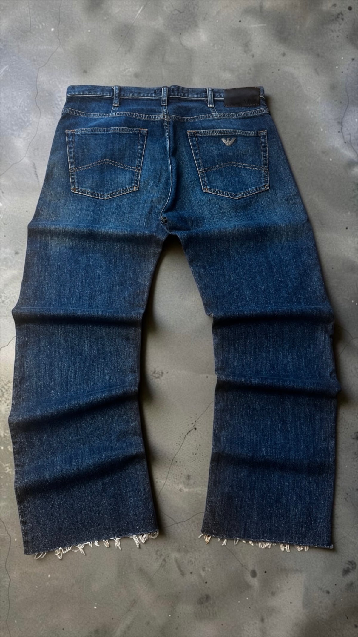 Armani Jeans (AJ) Herren Jeans – Raw Hem Denim – W33/L29